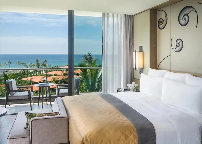 In Luxury hotels Intercontinental Phu Quoc Long Beach By Ihg