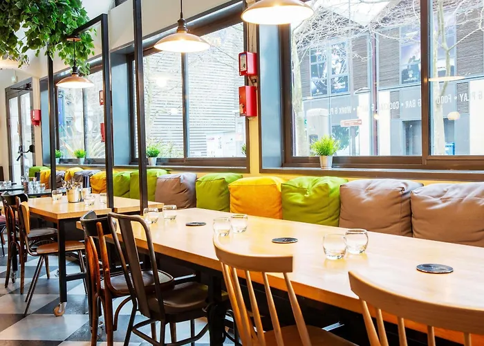 Animaux admis Ibis Paris Bercy Village