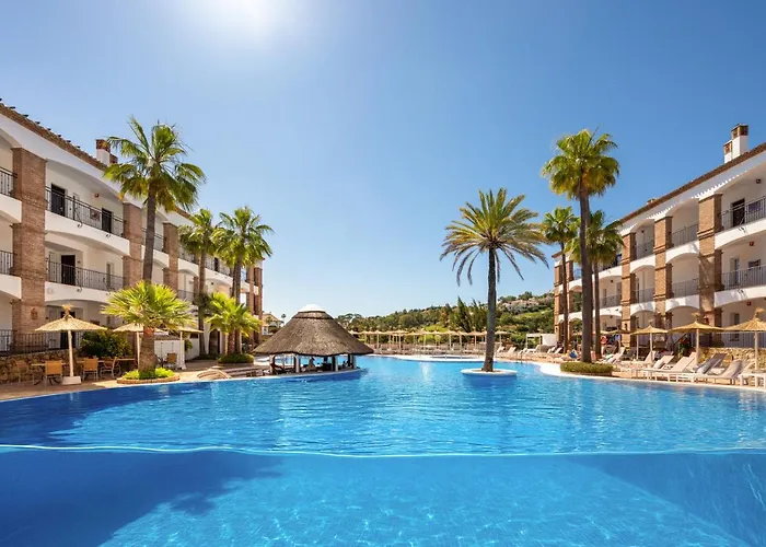 Resort: La Cala Resort