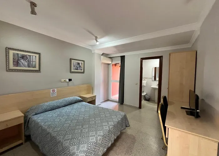  Hostal Blumen