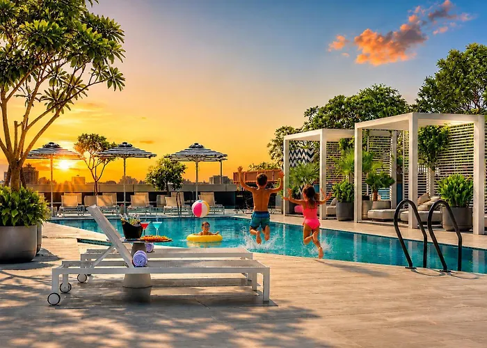 Hotels with pool Millennium Central Downtown - Dubai