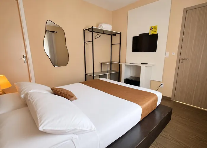 Bonabrigo Hostel&Suítes