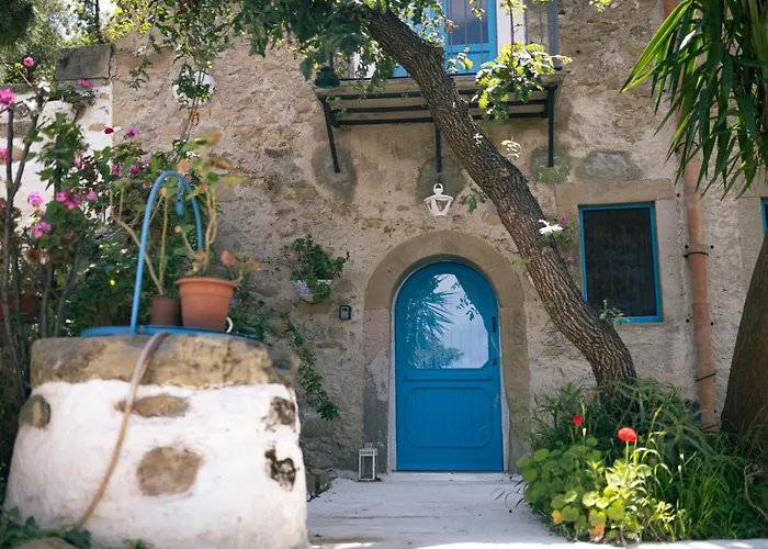 La Casa Del Nespolo - Exclusive Country Suites - Seaview Pool&Self Check-in