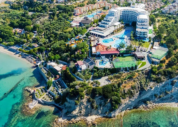  Sealight Resort