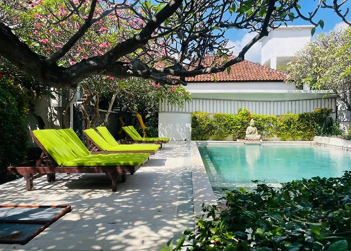 Family Friendly Hotels Meditasi Bungalows & Villas