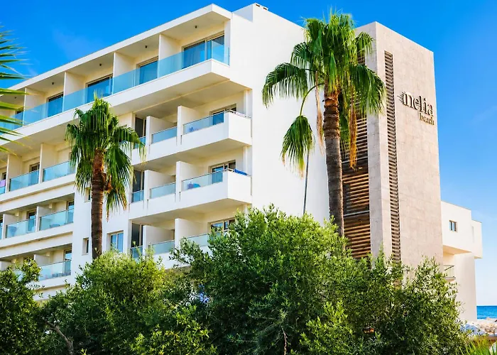 Nelia Beach & Spa