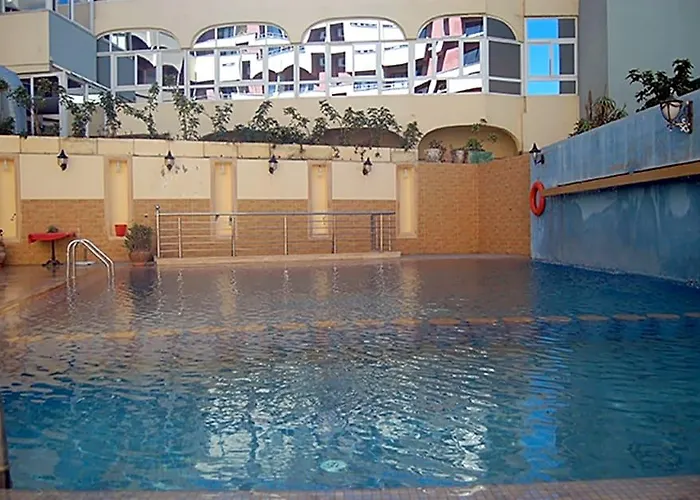 Hotel De La Corniche