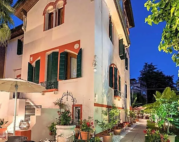  Villa Stella