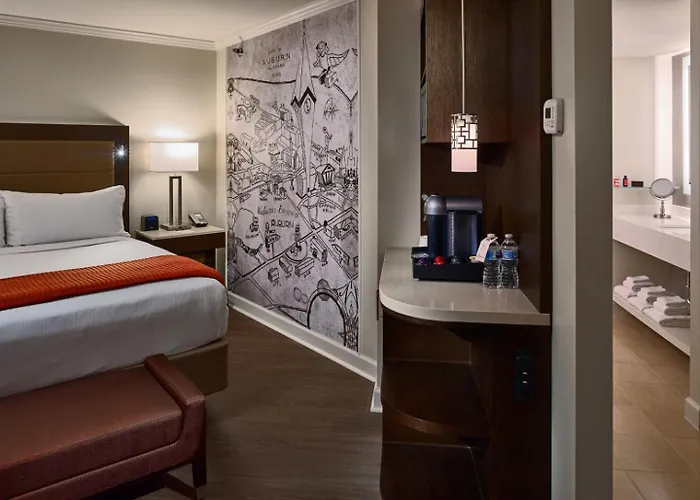 Сity center hotels At Auburn University