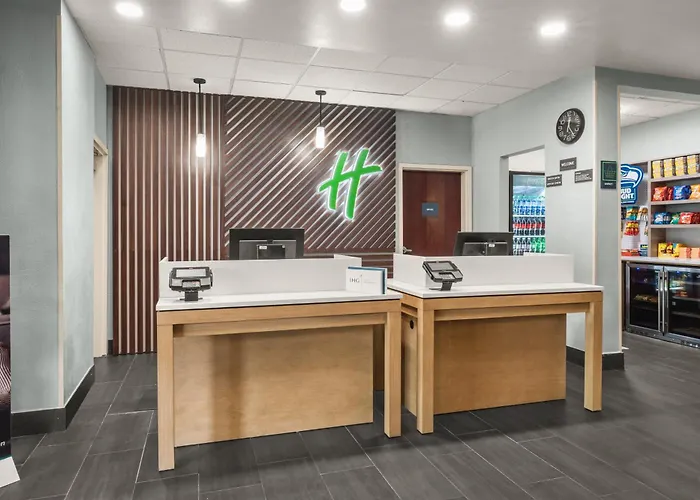 Holiday Inn & Suites An Ihg
