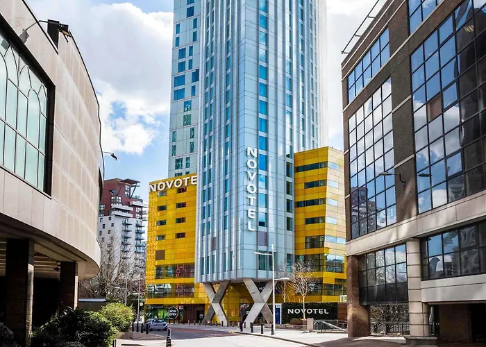  Novotel London Canary Wharf