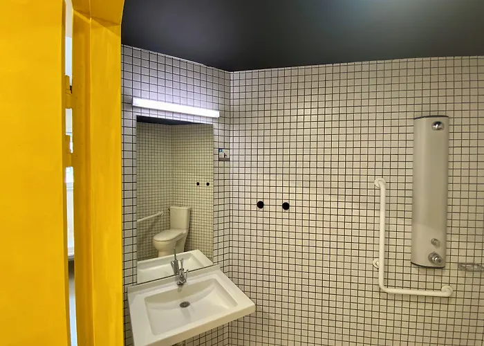 Auberge De Jeunesse Hi Lille