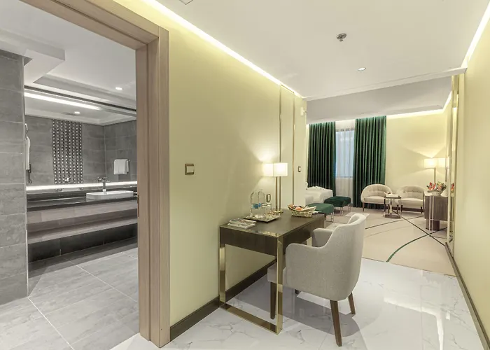 Green Park Hotel