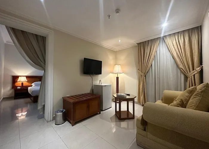 Al Muntazah Plaza Hotel