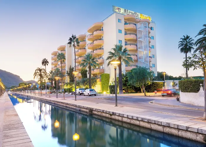  Alcudia Beach Apartments