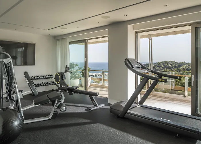 Four Seasons Astir Palace Hotel Athens