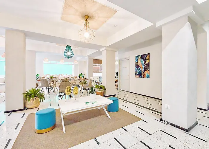 Maresia Canteras Urban (Adults Only)