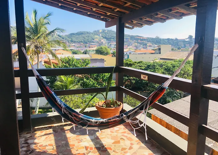 A Coroa Hostel&Suites