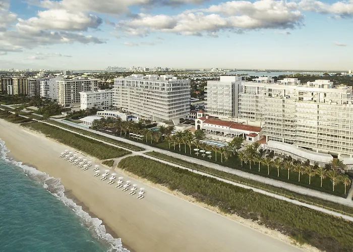 In Luxury hotels Four Seasons At The Surf Club