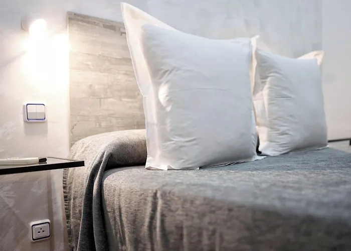 Hostal Las Fuentes (Adults Only)