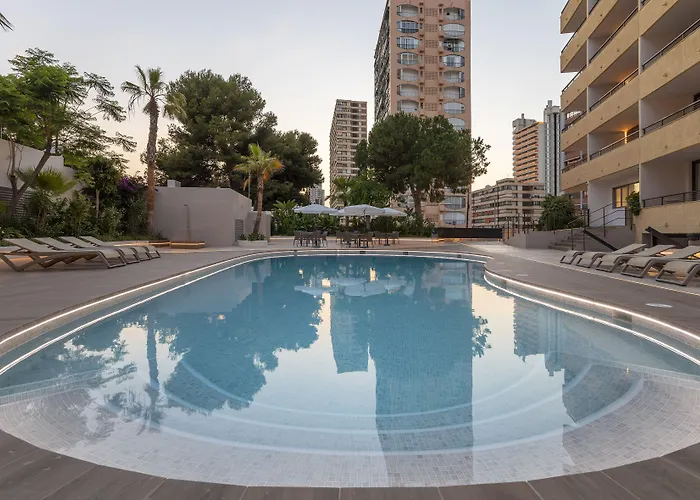 Hotels with pool Halley & Apartments Affiliated By Melia