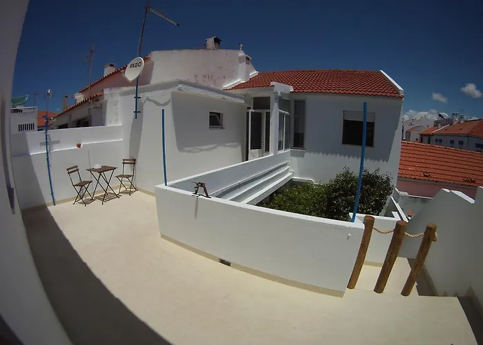 Hotel perto da faculdade: Ahoy Porto Covo Hostel