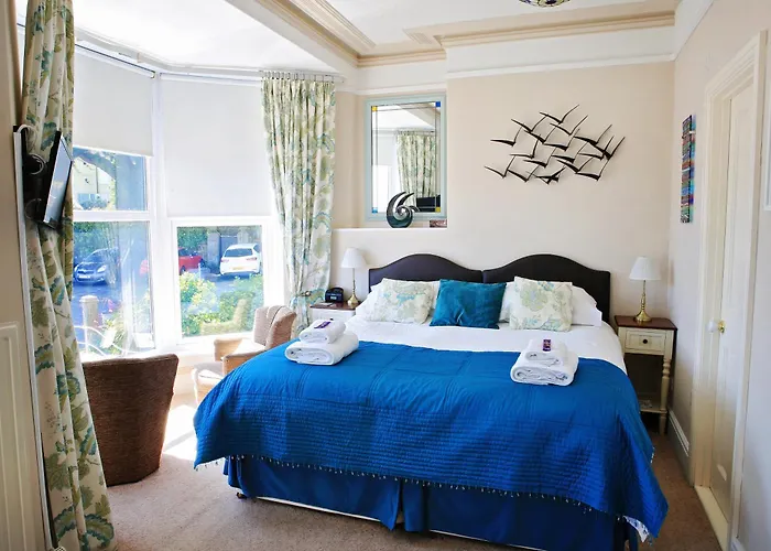 Family Hotel: Blue Sky Bed And Breakfast