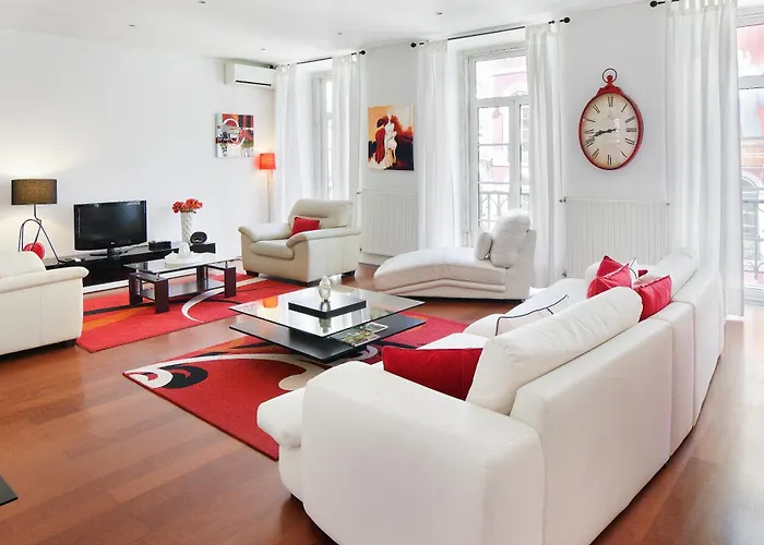 Lisbon Rentals Chiado