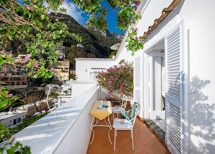 Hotel con vista: Villa Yiara