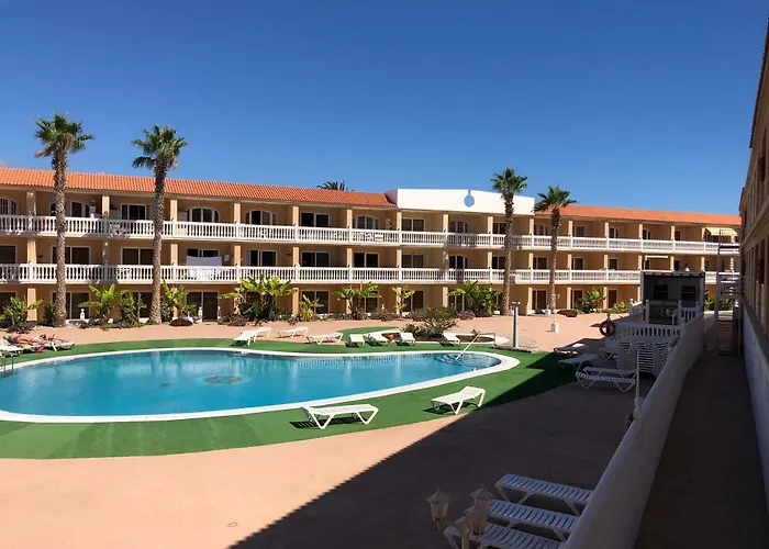 Hotel cerca del aeropuerto: Apartamentos Parque Carolina