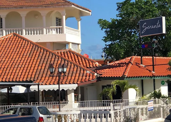 Hotel 3 estrelas: Hotel Seranta Brisas De Bavaro (Adults Only)