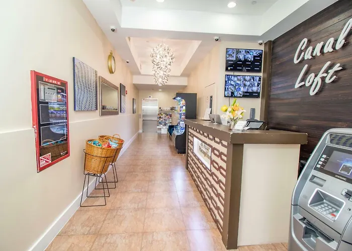 Motels Canal Loft