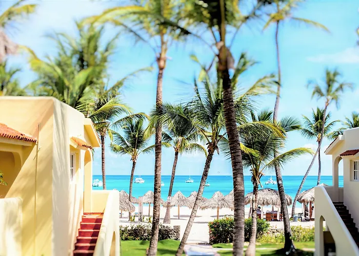 Resort: Los Corales Beach Village
