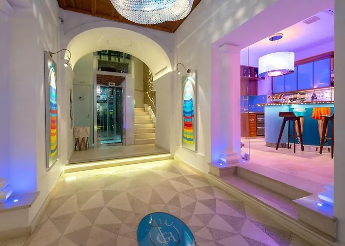 Hotel di lusso: Piccolo Grand Hotel