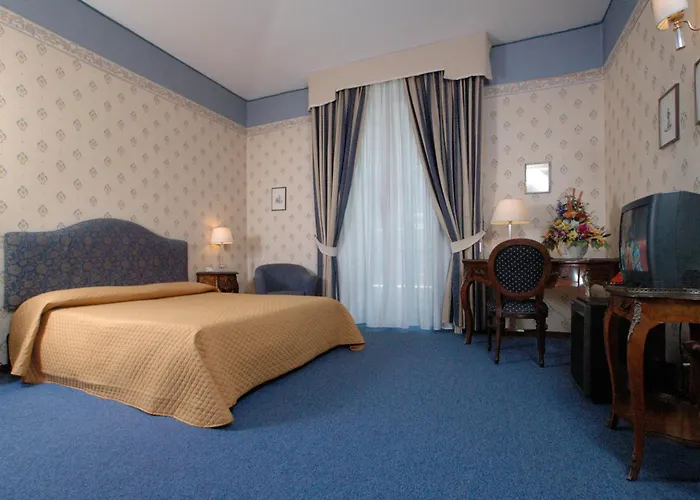 Central hotel: Hotel Nuovo Rebecchino