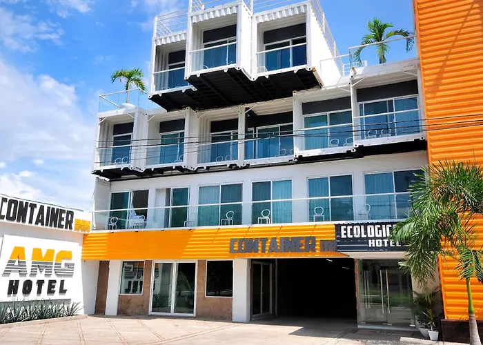 Family Hotel: Container Inn Hotel Aeropuerto