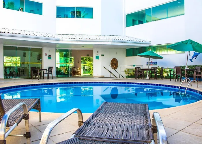 Alojamento com o café da manhã Apenas: Farol de Itapuã Praia Hotel