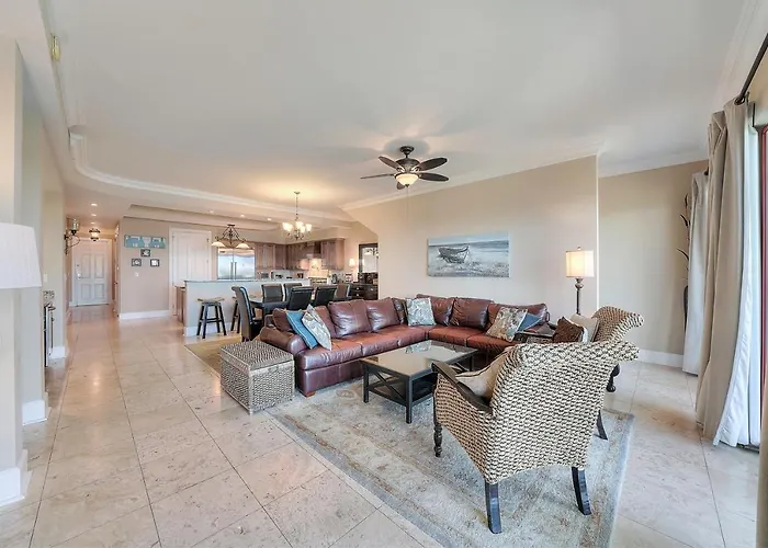 Villa: Sanctuary By The Sea Condos