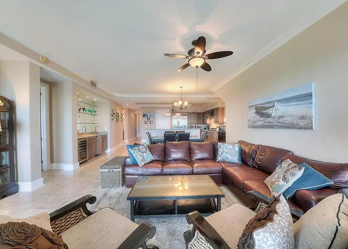Villa: Sanctuary By The Sea Condos