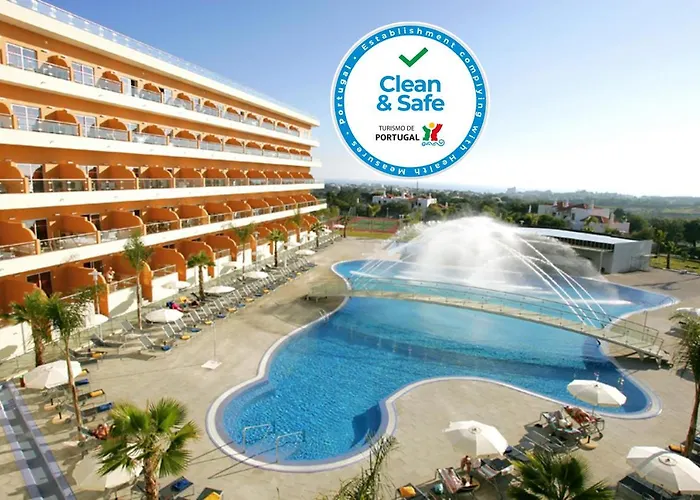 Hotel de 4 estrelas: Hotel Apartamento Balaia Atlantico